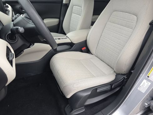 Certified 2024 Honda HR-V LX image 24