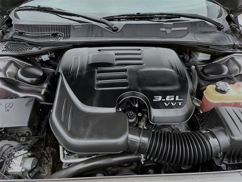 Used 2021 Dodge Challenger SXT w/ Blacktop Package image 27