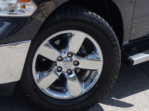 Used 2019 RAM 1500 Big Horn AWD/4WD image 15