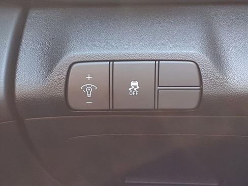 New 2025 Hyundai Elantra Sport image 21