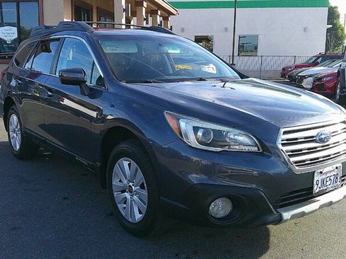 Used 2015 Subaru Outback 2.5i Premium AWD/4WD image 9