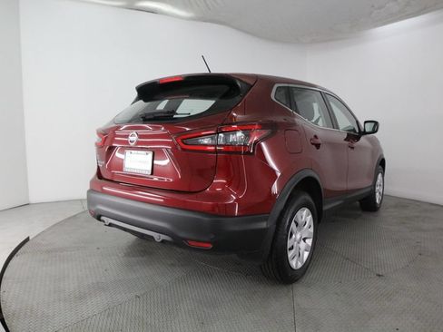 Used 2020 Nissan Rogue Sport S FWD image 9
