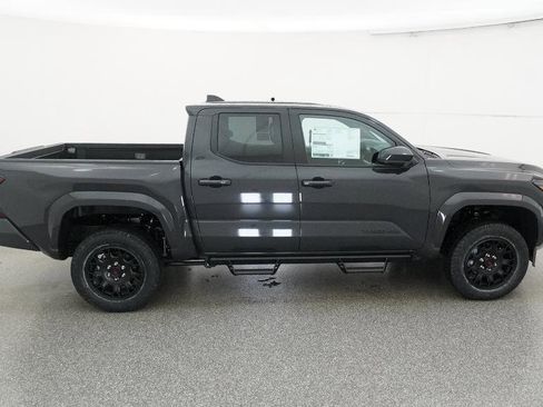 New 2026 Toyota Tacoma SR5 image 31