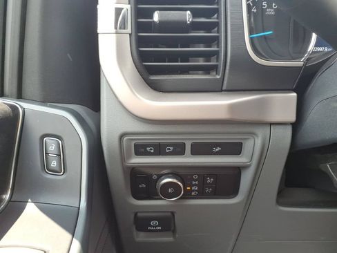 Used 2023 Ford F150 XLT w/ Equipment Group 302A High RWD image 16