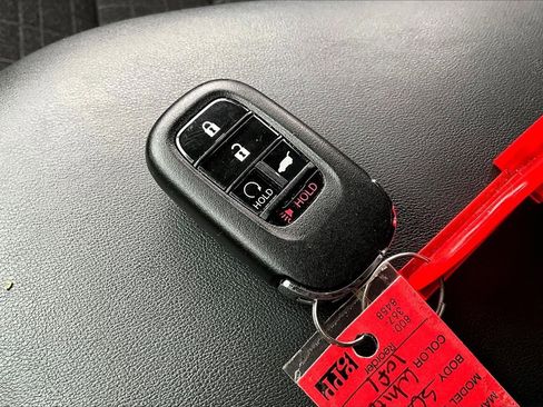 Used 2024 Honda HR-V Sport image 32