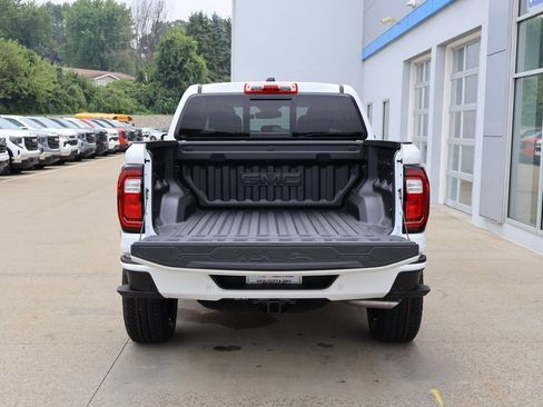 New 2025 GMC Canyon Elevation w/ Convenience Package image 23