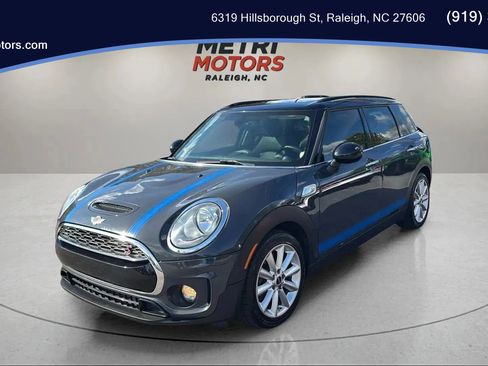Used 2018 MINI Cooper Clubman S image 1