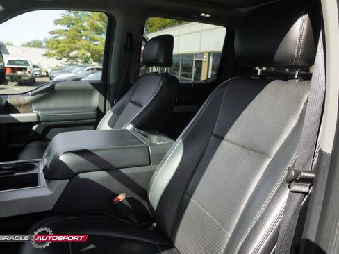 Used 2017 Ford F350 Lariat w/ Lariat Ultimate Package image 19