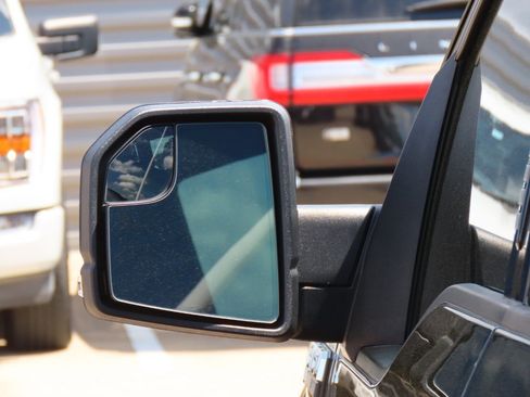 Certified 2019 Ford F150 Lariat image 14