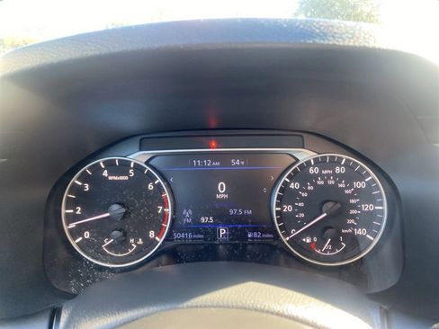 Used 2024 Nissan Altima 2.5 SV image 19