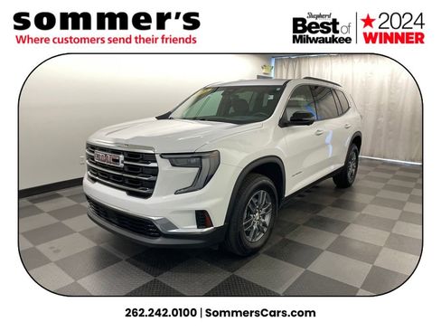 Used 2025 GMC Acadia Elevation image 2