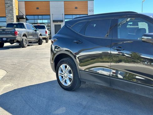 Used 2022 Chevrolet Blazer LT AWD/4WD image 3