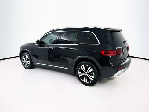 Used 2025 Mercedes-Benz GLB 250 image 6