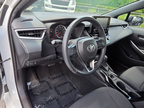 Used 2022 Toyota Corolla SE FWD image 24