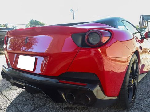 Used 2019 Ferrari Portofino image 54