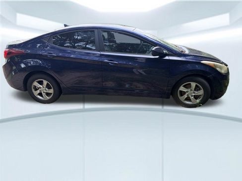 Used 2014 Hyundai Elantra SE FWD image 4
