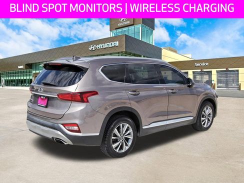 Used 2020 Hyundai Santa Fe SEL w/ Convenience Package image 5