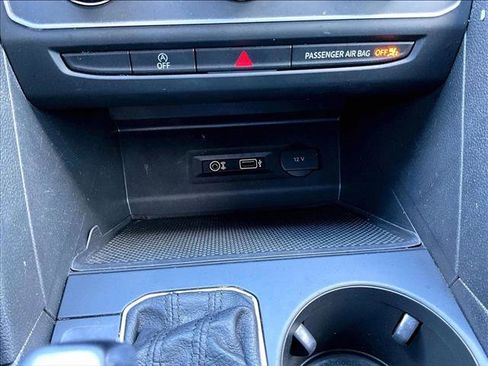 Used 2018 Volkswagen Atlas SE image 26