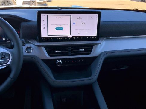 New 2026 Ford Explorer Active image 6