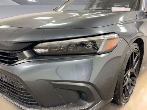 Used 2024 Honda Civic Sport image 11