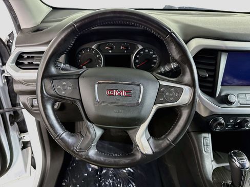Used 2017 GMC Acadia SLT FWD image 17