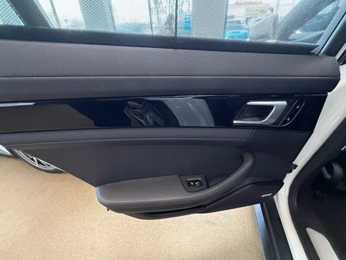 Used 2018 Porsche Panamera 4 AWD/4WD image 25