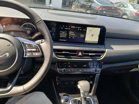 New 2026 Kia Seltos SX w/ SX Sunroof Package image 28