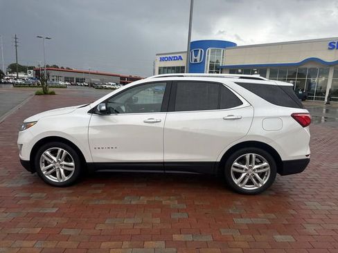 Used 2018 Chevrolet Equinox Premier FWD image 3