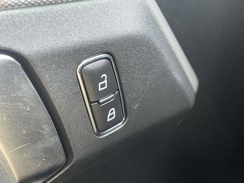 Used 2023 Ford Bronco Black Diamond image 14