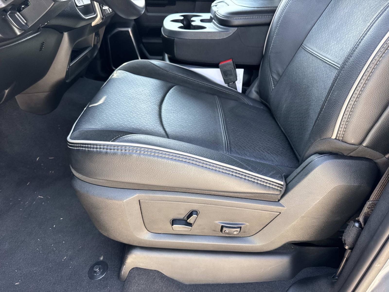 Used 2024 RAM 2500 Laramie AWD/4WD image 16