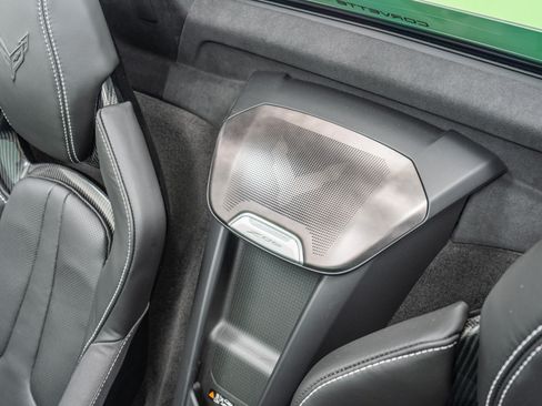 Used 2026 Chevrolet Corvette Z06 RWD image 16