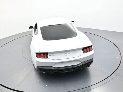 Used 2024 Ford Mustang Premium image 26