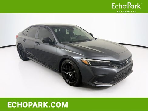 Used 2024 Honda Civic Sport image 1