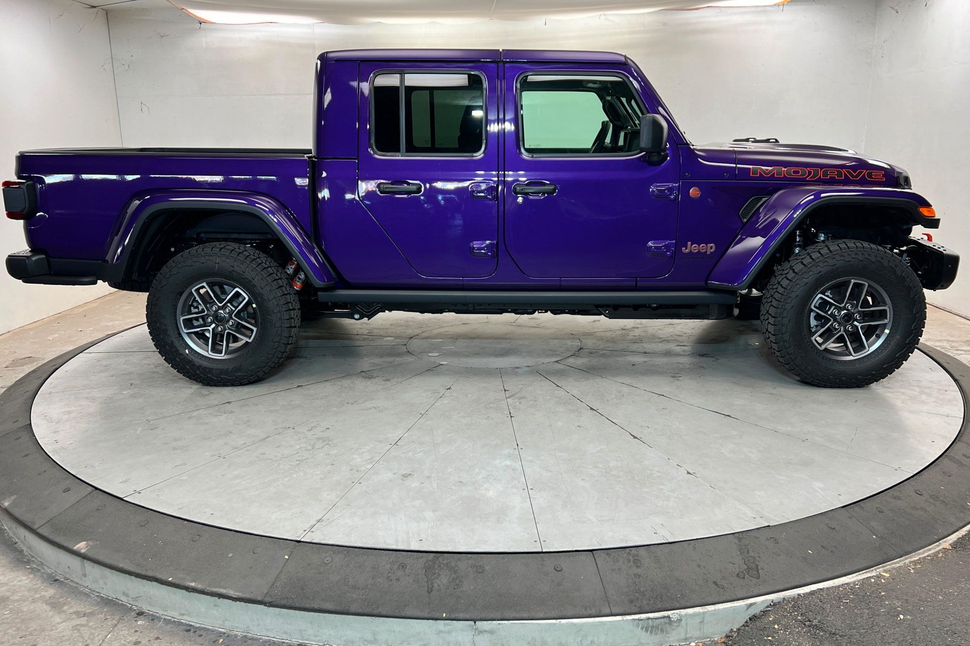 New 2026 Jeep Gladiator Mojave AWD/4WD image 6