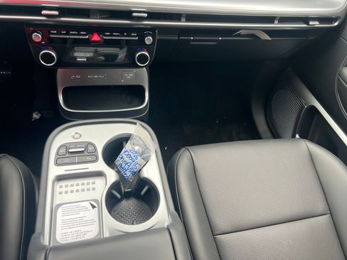 New 2026 Hyundai Ioniq 9 Limited image 41