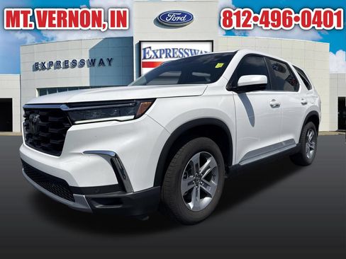 Used 2025 Honda Pilot EX-L image 10