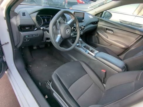 Used 2024 Nissan Sentra SV FWD image 7