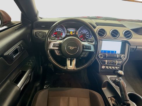 Used 2018 Ford Mustang Coupe w/ Equipment Group 101A RWD image 17