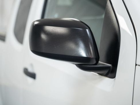 Used 2021 Nissan Frontier SV RWD image 13
