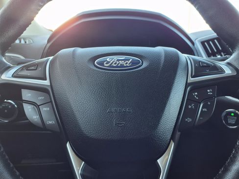 Certified 2023 Ford Edge SEL w/ Convenience Package image 16