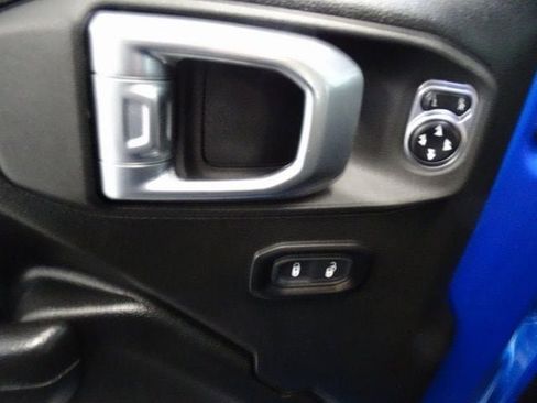 Certified 2023 Jeep Wrangler Unlimited Rubicon 4xe w/ Steel Bumper Group image 3