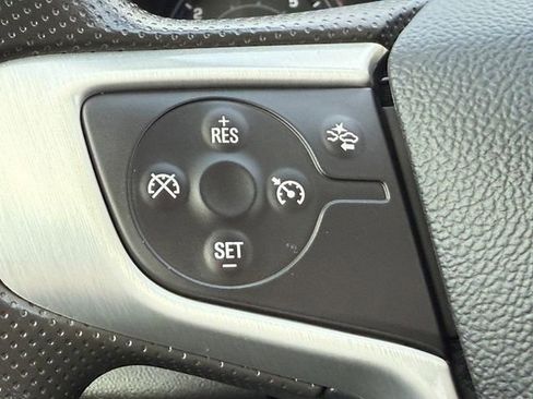 Certified 2024 GMC Terrain SLE w/ Driver Convenience Package image 13