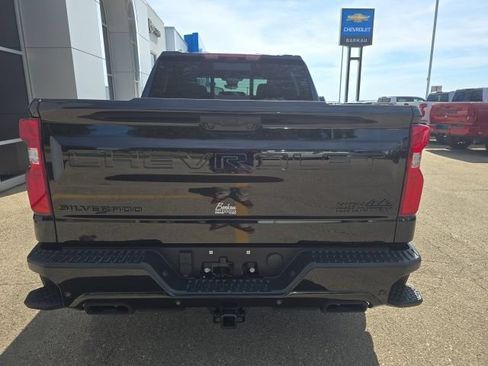 New 2026 Chevrolet Silverado 1500 High Country w/ Midnight Edition AWD/4WD image 9