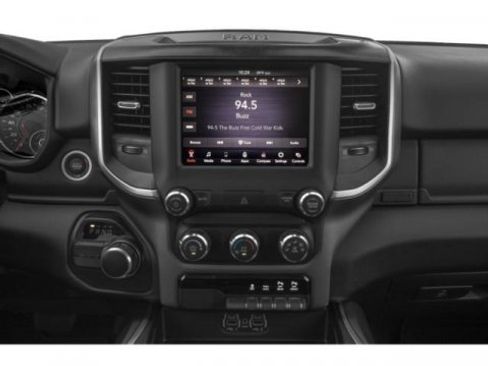Used 2019 RAM 1500 Big Horn AWD/4WD image 13