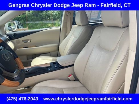 Used 2015 Lexus RX 450h AWD image 47