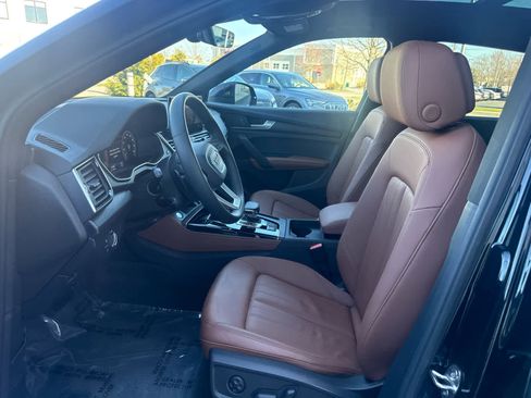 Used 2023 Audi Q5 2.0T Premium Plus w/ Premium Plus Package AWD/4WD image 8