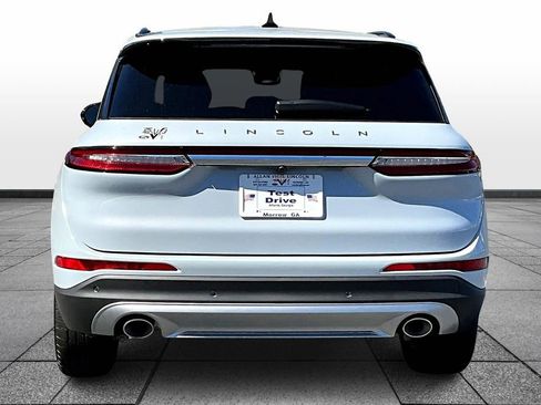 New 2026 Lincoln Corsair Premiere image 4