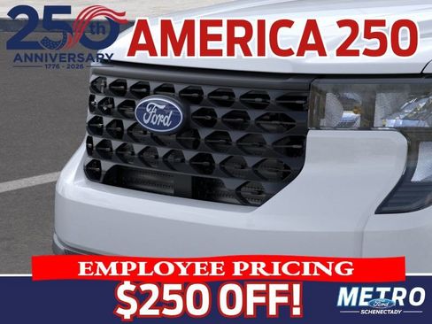 New 2025 Ford Maverick XLT FWD image 18