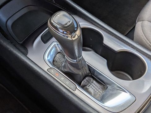 Used 2018 Chevrolet Malibu LS w/ LPO, Convenience Package 1 image 24