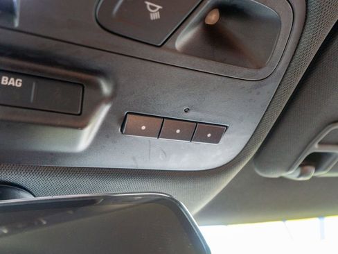 Used 2017 Chevrolet Camaro SS image 29